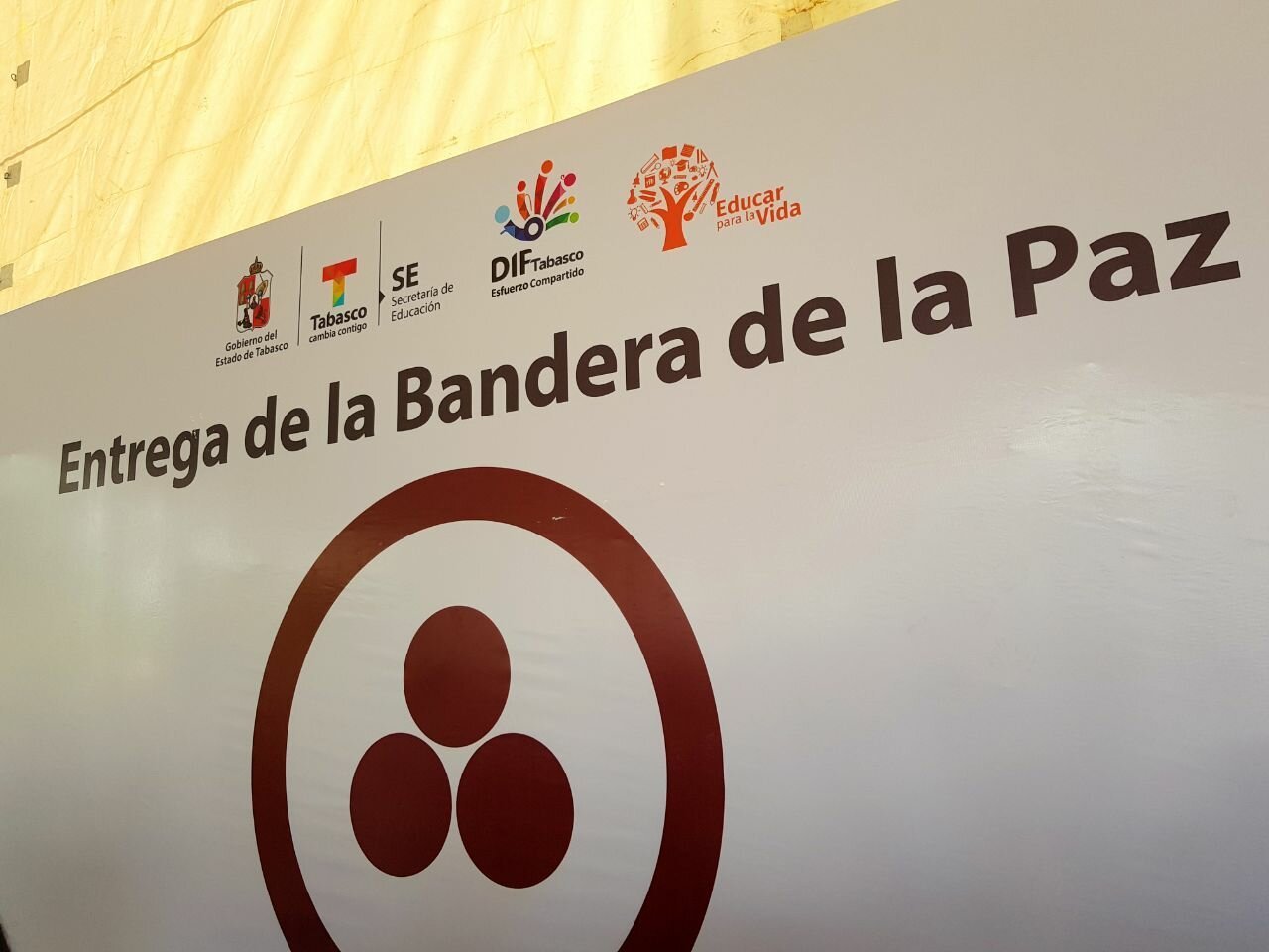 01 tabasco bandera pax