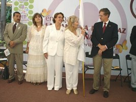 Presentation of the Banner of Peace to Guanajuato State, Mexico