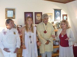 The International Commitee Gives the Roerich Medal to José Argüelles