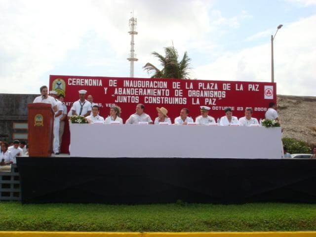 Bandera Paz Coatzacoalcos 10
