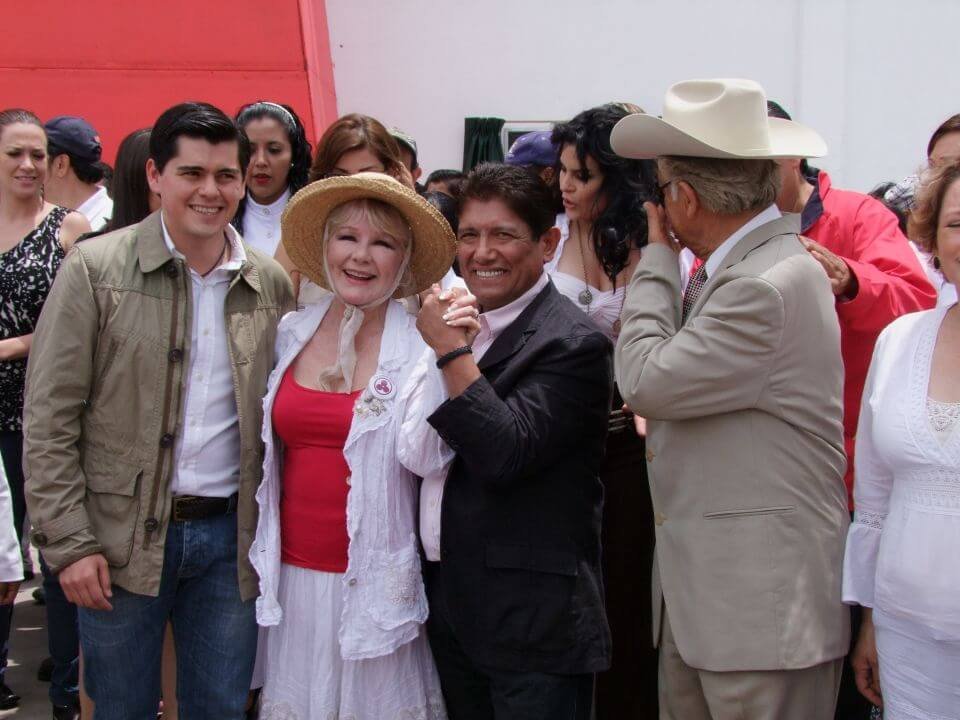 Dos Nuevas Banderas Zitácuaro 05