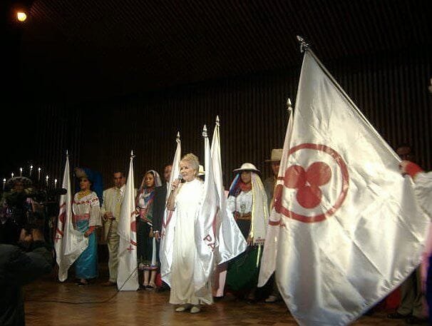 Entrega Bandera Ecuador 08