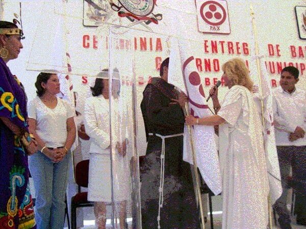 Entrega Bandera Peña Bernal Querétaro 07