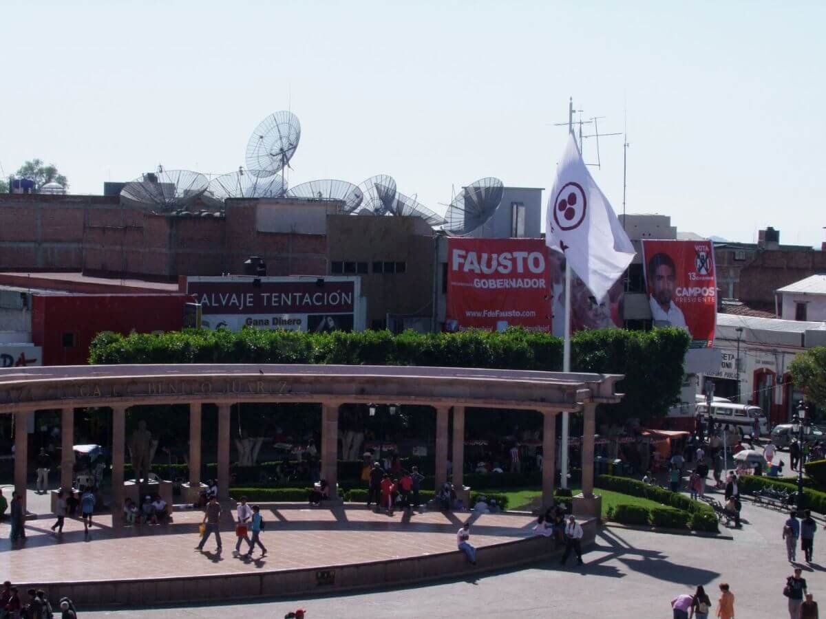 Izamiento Bandera Monumental Zitácuaro 14