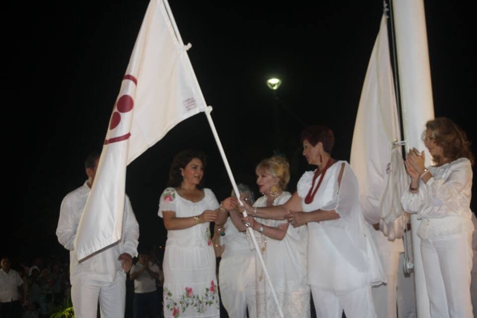 Mega Bandera de la Paz para Progreso, Yucatán, Puerto de Paz