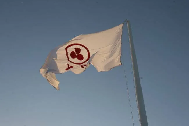 Mega Bandera de la Paz para la ciudad de Mérida en su 469º aniversario