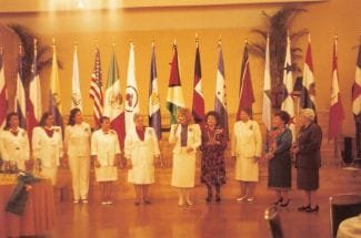 Mesas Panamericanas Compromiso Bandera Paz 06